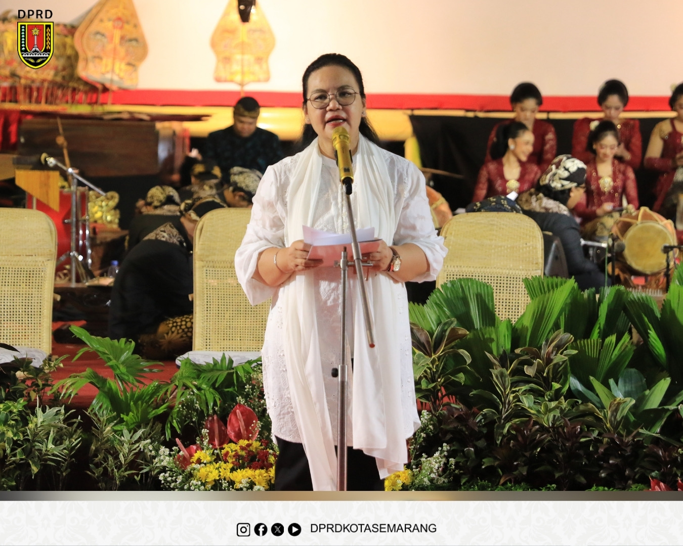 Image Berita Anggota DPRD Kota Semarang, Kusrin dan Anang Budi Utomo, menghadiri kegiatan penyambutan Tahun Baru Islam 1 Muharram 1448 Hijriah 6