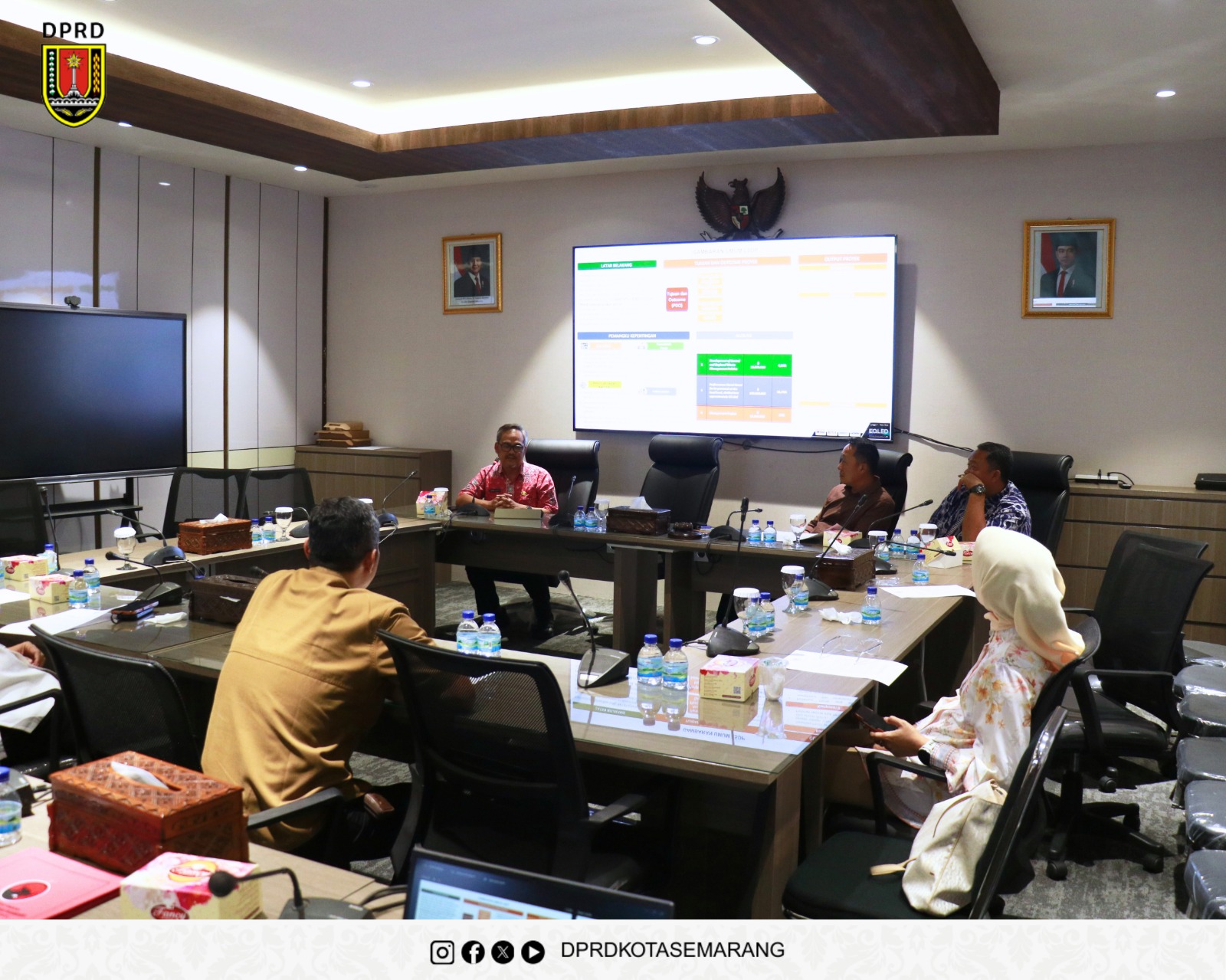 Image Berita RAPAT KONSULTASI PIMPINAN DPRD KOTA SEMARANG 7