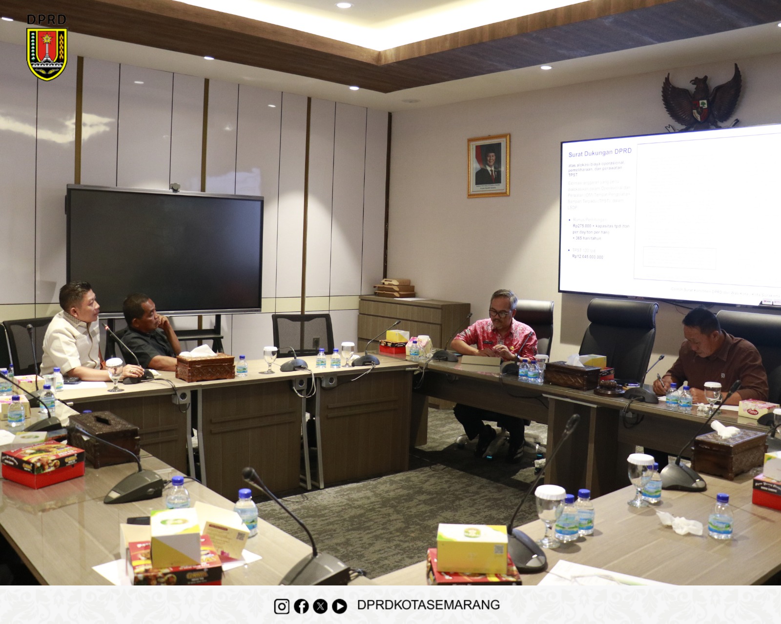 Image Berita RAPAT KONSULTASI PIMPINAN DPRD KOTA SEMARANG 5