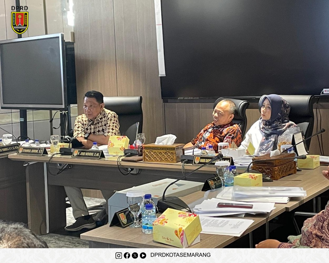 Image Berita Komisi B DPRD Kota Semarang Matangkan Materi Raperda Kedaulatan Pangan 4
